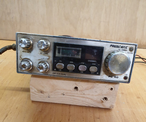 Funkgerät am fm - funkgerät, v