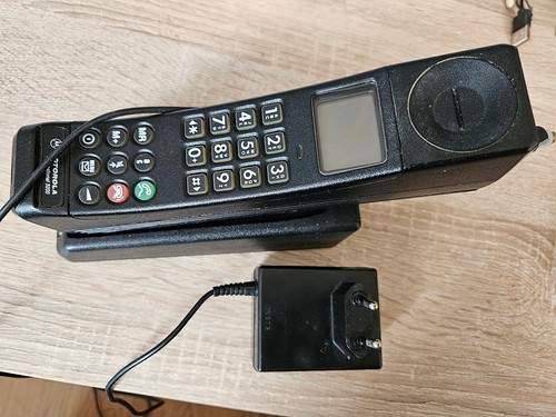 Knochen erstes handy - "knochen",